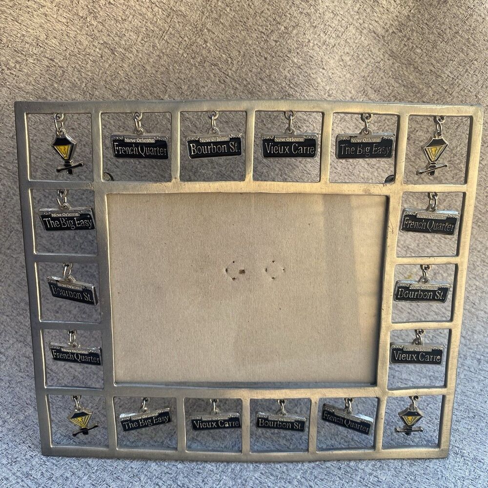 New Orleans French Quarter Metal Picture Frame Vacation Charms Souvenir 3.5x5